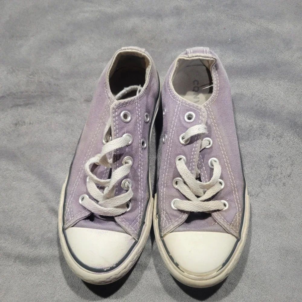 Converse Chuck Taylor All Star Low Top Purple Canvas‎ Junior Kids Shoes Size 12